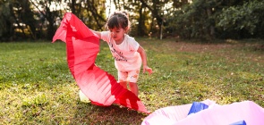 Por que e como promover atividades "mão na massa" com as crianças