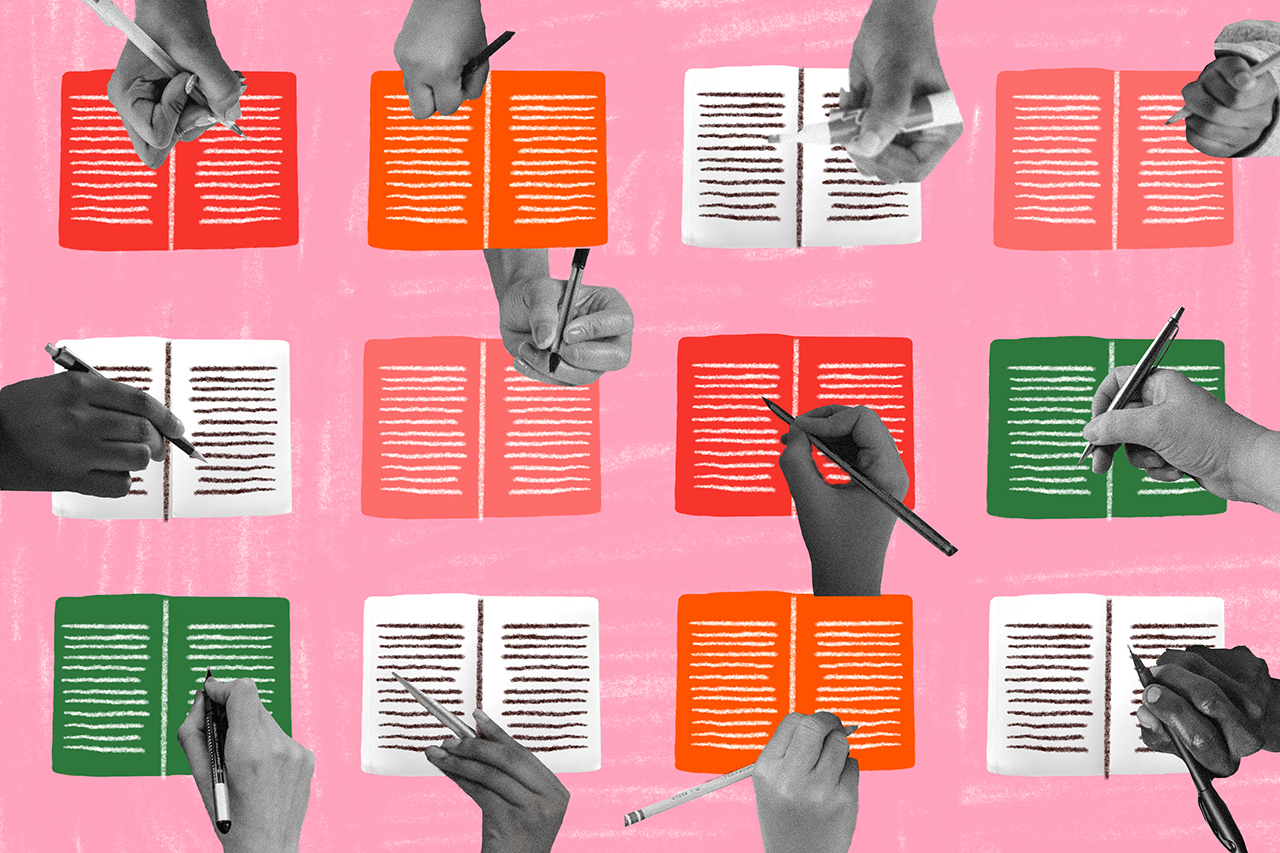 Ilustra&ccedil;&atilde;o de v&aacute;rios livros abertos sobre uma mesa com v&aacute;rias m&atilde;os fazendo anota&ccedil;&otilde;es neles.