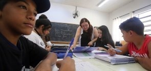 Como a professora Dayane transformou alunos em autores