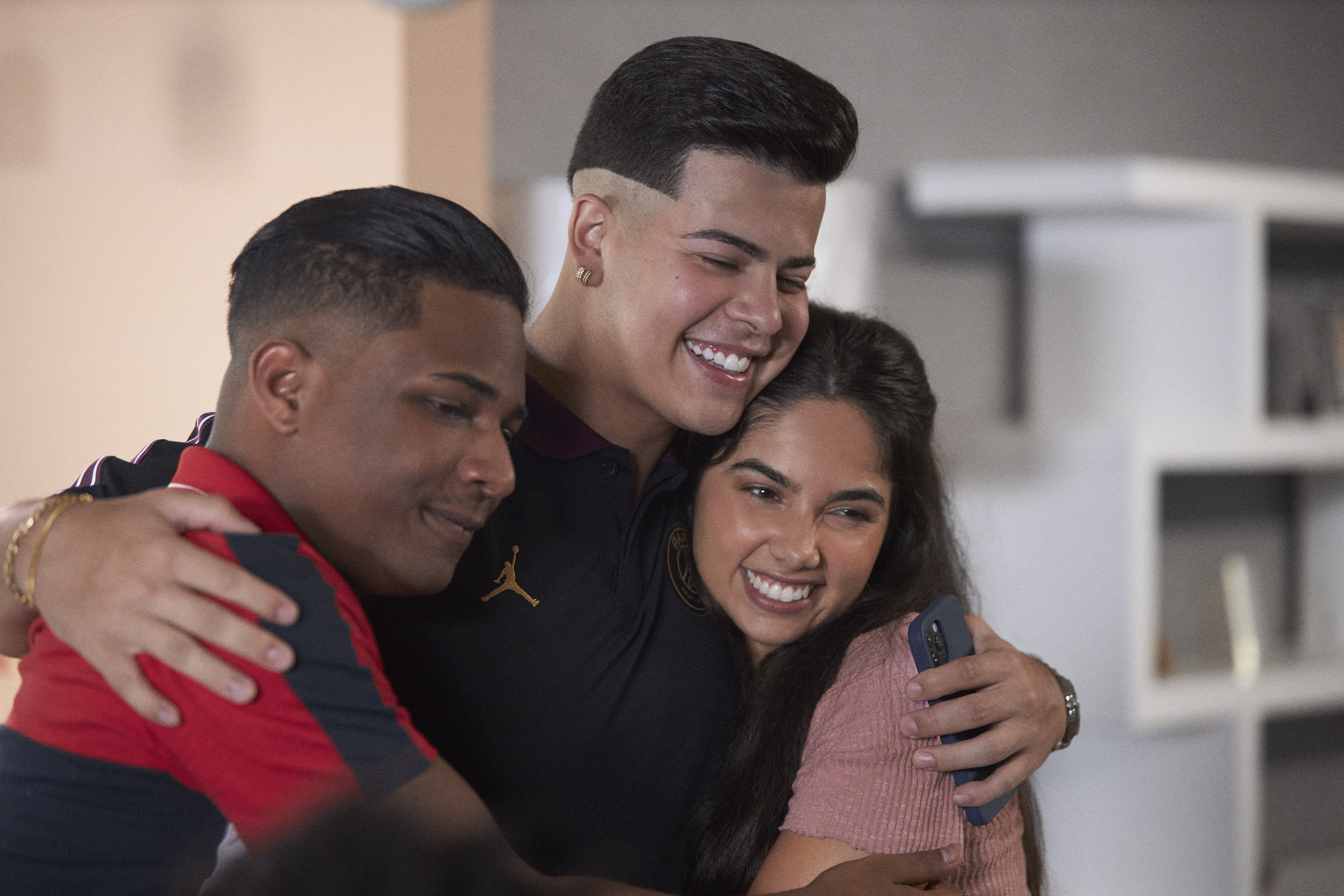 Imagem de divulga&ccedil;&atilde;o da s&eacute;ria Sintonia, da Netflix.