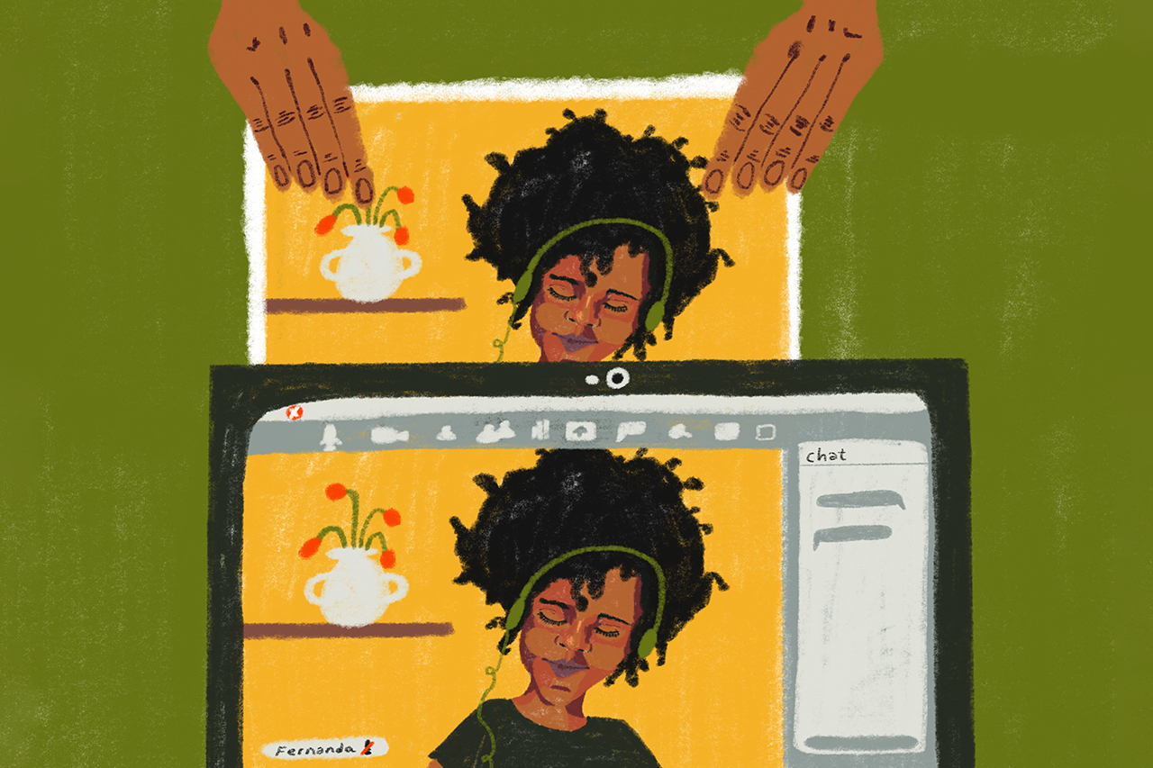 Ilustra&ccedil;&atilde;o de computador com a tela ligada em v&iacute;deo chamada. Na tela &eacute; poss&iacute;vel ver que uma fotografia substitui a personagem que n&atilde;o se encontra na sala durante a aula.