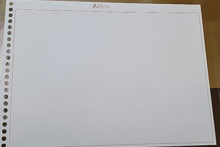 Fotografia da base para cria&ccedil;&atilde;o de calend&aacute;rio para a atividade sugerida pelo professor Evandro Tortora