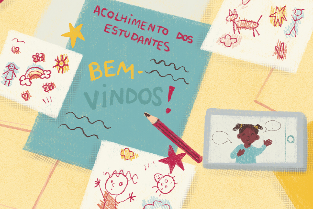 Ilustra&ccedil;&atilde;o de mesa com objetos de estudo e gest&atilde;o, como: folhas e planejamentos sobre o acolhimento dos estudantes, l&aacute;pis, desenhos e celular em v&iacute;deo chamada