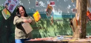 Com “pé de livros”, professora Rita Silva cultiva uma comunidade literária na escola