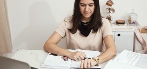 Os aprendizados dos educadores com as ferramentas digitais, em Louveira e no Brasil