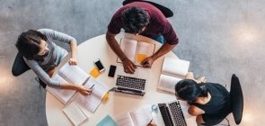 Gestão escolar: reunião de planejamento