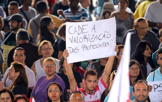 Manifestação de professores em 2013